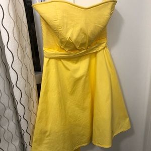 Yellow sundress
